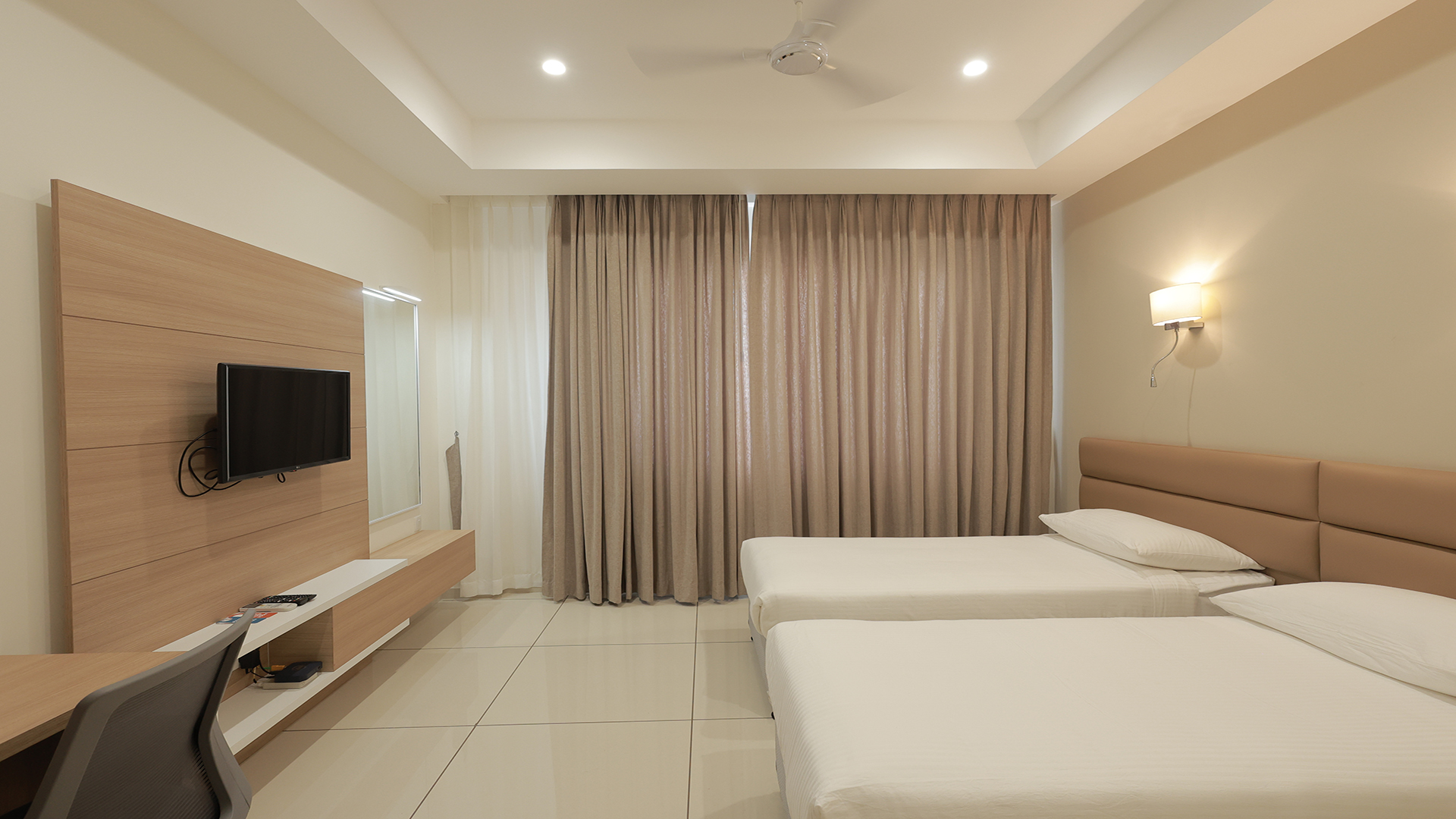 Executive Suit Room